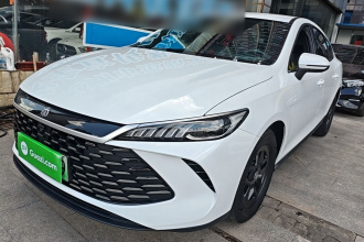 比亚迪 秦PLUS 2025款 DM-i 智驾版 55KM领先型