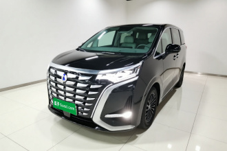 腾势D9 2022款 DM-i 970 四驱旗舰型