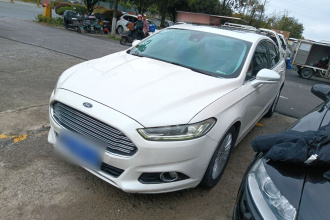 福特 蒙迪欧 2013款 2.0L GTDi200豪华型