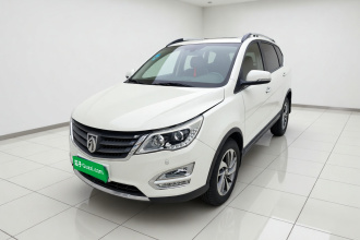 宝骏560 2015款 1.8L 手动豪华型