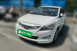 现代 瑞纳 2014款 1.4L 手动智能型GLS