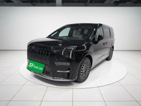 极氪009 2024款 七座过道版四驱 108kWh