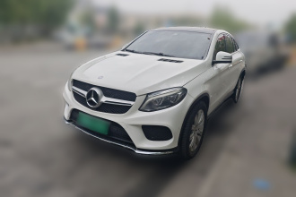 奔驰GLE轿跑 2015款 GLE 320 4MATIC 轿跑SUV