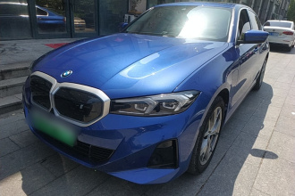 宝马i3 2024款 eDrive 35 L