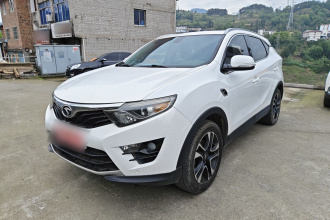 东南DX7 2017款 1.5T 自动荣耀版