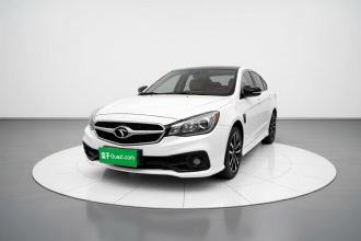 东南 V5菱致 2017款 1.5L 手动新贵型