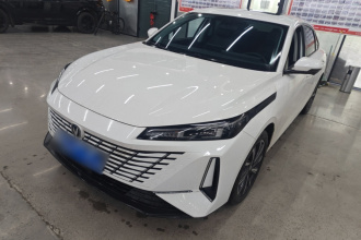 长安 逸动 2025款 蓝鲸 1.5T 500Bar尊贵型