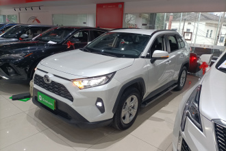 丰田 RAV4荣放 2023款 2.0L CVT两驱都市版