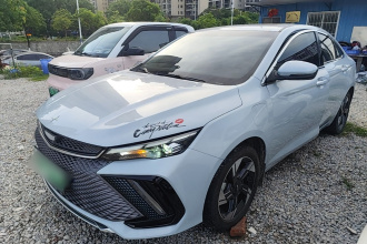 吉利汽车 帝豪L HiP 2022款 1.5TD-DHT Pro 100KM 行政版