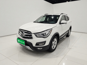 海马S5 2015款 1.6L 手动豪华型天窗版