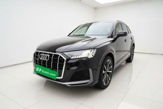 奥迪Q7 2021款 55 TFSI quattro S line运动型