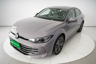 大众 帕萨特 2025款 Pro 380TSI 龙尊版