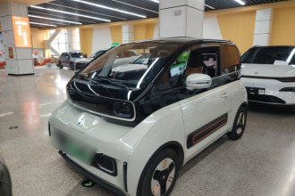 宝骏KiWi EV 2022款 艺术家轻享版 三元锂
