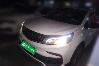 吉利汽车 远景X3 2020款 1.5L CVT尊贵型