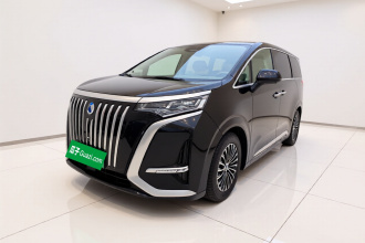 腾势D9 2022款 EV 600 四驱旗舰型