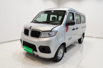 金杯 小海狮X30 2024款 1.5L 冠军型客车 5/6/7座