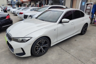 宝马3系 2024款 325i M运动套装