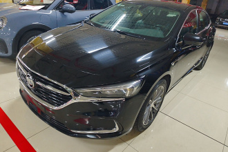 别克 君越 2022款 652T 豪华型