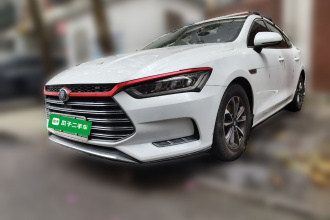 比亚迪 秦Pro新能源 2018款 DM 1.5TI 自动智联锐动型