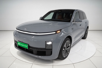 理想汽车 理想L8 2025款 Max 智能焕新版