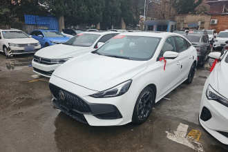 名爵 MG5 2023款 180DVVT CVT豪华版