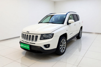 Jeep 指南者(进口) 2014款 2.4L 四驱豪华版