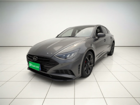 现代 索纳塔 2022款 380TGDi 自动20周年纪念款