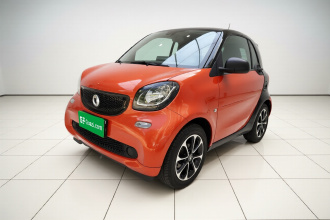 smart fortwo 2015款 1.0L 52千瓦硬顶激情版
