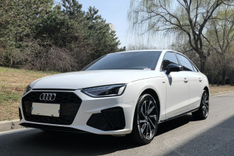 奥迪A4L 2023款 40 TFSI 豪华动感型