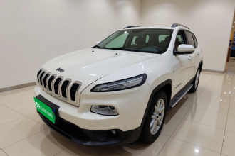Jeep 自由光 2016款 2.4L 领先版