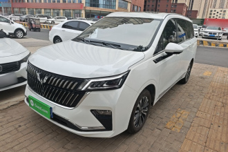 五菱汽车 五菱佳辰 2022款 1.5T CVT尊享旗舰型