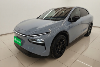 小鹏G7 2025款 702 超长续航 Ultra