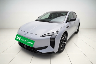 红旗EH7 2024款 760 Pro+ 四驱版