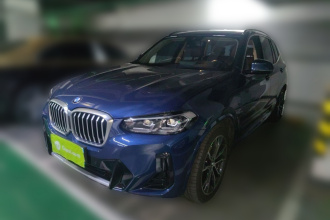 宝马X3 2022款 xDrive30i 领先型 M曜夜套装