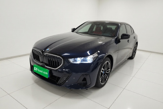 宝马5系 2025款 525Li M运动套装