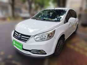 启辰R50 2015款 1.6L 自动时尚版