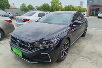 大众 帕萨特 2024款 380TSI 星空豪华版