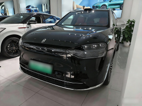 鸿蒙智行 问界M9 2024款 增程 Ultra版 52kWh 5座版