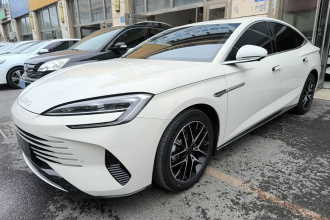 比亚迪 海豹07 DM-i 2025款 DM-i 1.5L 125km 豪华型