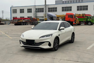 比亚迪 海豹06新能源 2025款 DM-i 智驾版 120KM尊享型