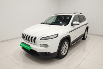 Jeep 自由光 2016款 2.4L 领先版