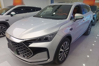 比亚迪 唐新能源 2025款 智驾版 DM-i 175KM 尊荣型