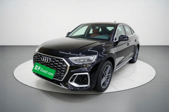 奥迪Q5L Sportback 2021款 40 TFSI 时尚型