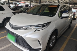丰田 格瑞维亚 2024款 2.5L混动 舒适版