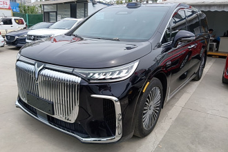 岚图汽车 岚图梦想家 2025款 PHEV 四驱卓越乾崑版