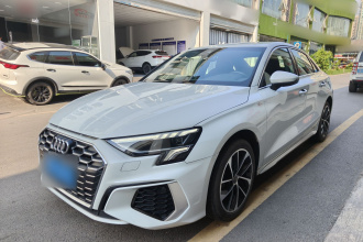奥迪A3 2022款 A3L Limousine 35 TFSI 进取运动型