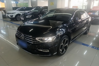 大众 迈腾 2023款 200万辆纪念版 330TSI DSG领先型