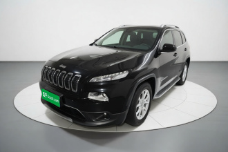Jeep 自由光 2017款 2.0L 优越版
