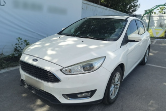 福特 福克斯 2017款 两厢 EcoBoost 180 自动精英型