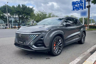 长安UNI-T 2022款 1.5T 尊贵型